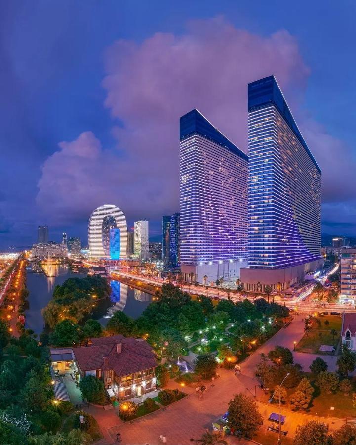 באטומי Orbi City מראה חיצוני תמונה